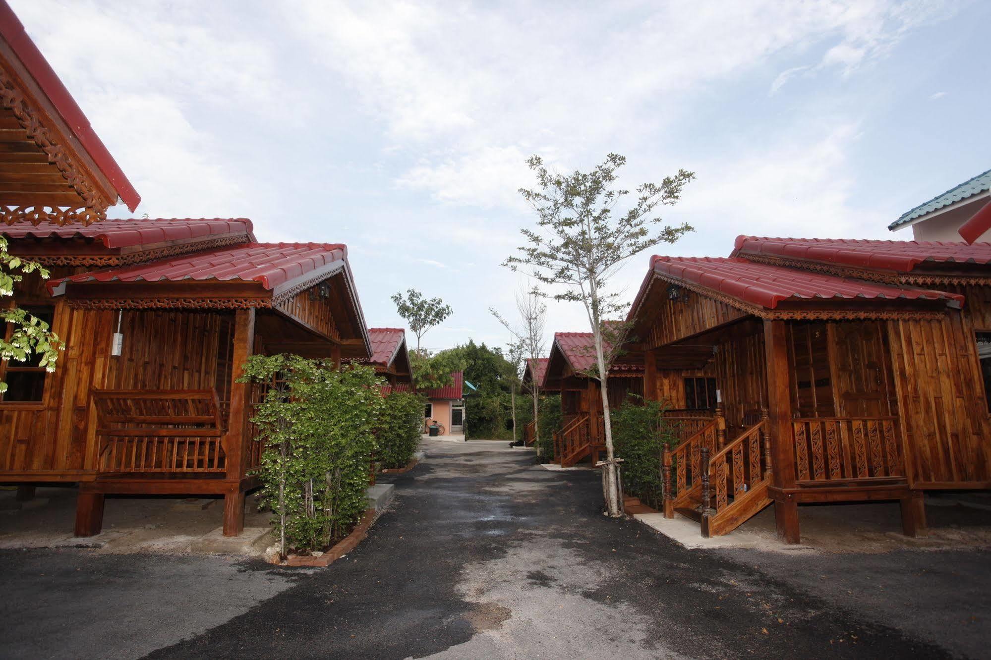 Hua Hin Lap Lae Resort Экстерьер фото